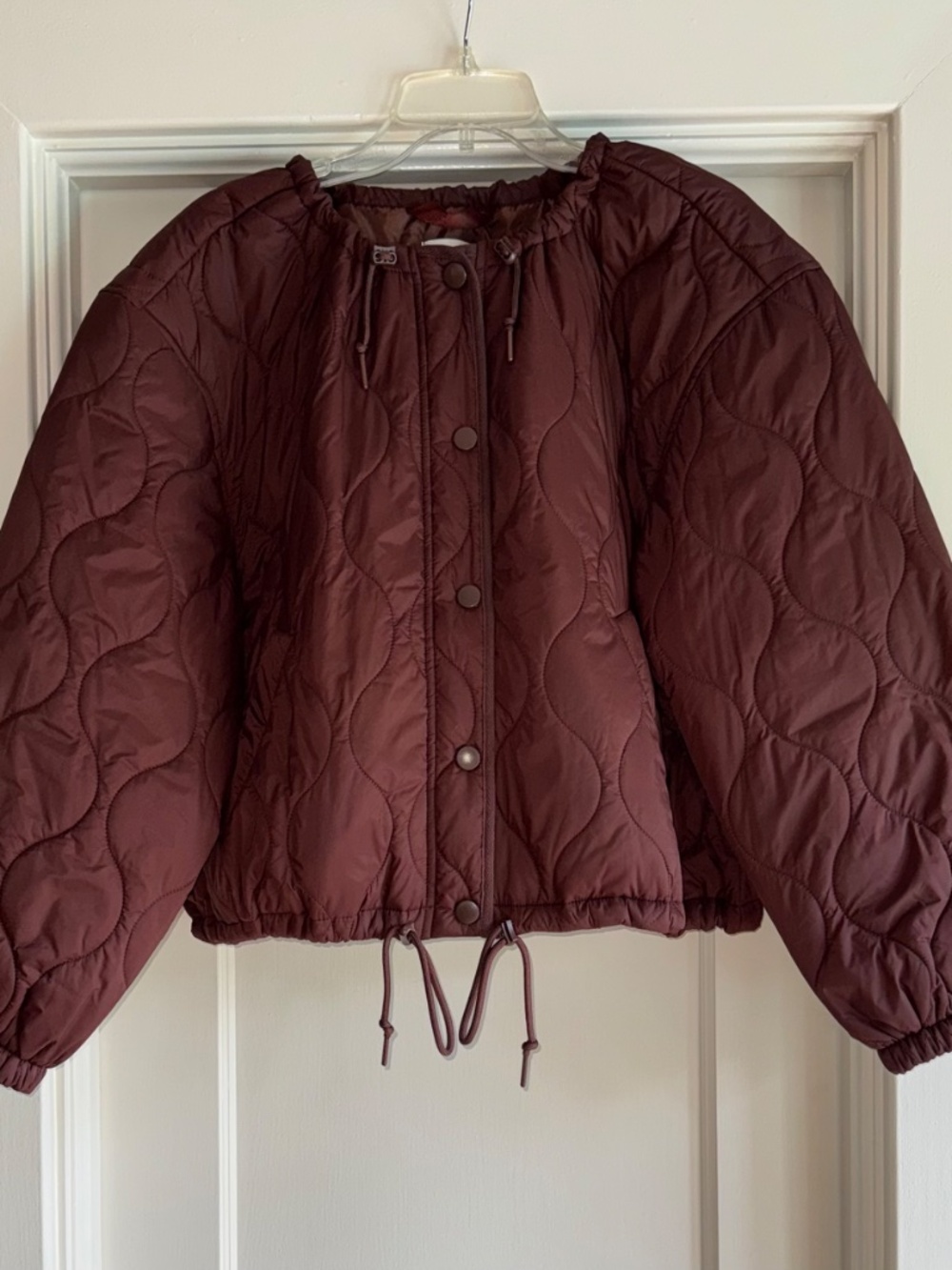 Quilted Cinched Waist Liner Jacket. Mauve-burgandy. Size S